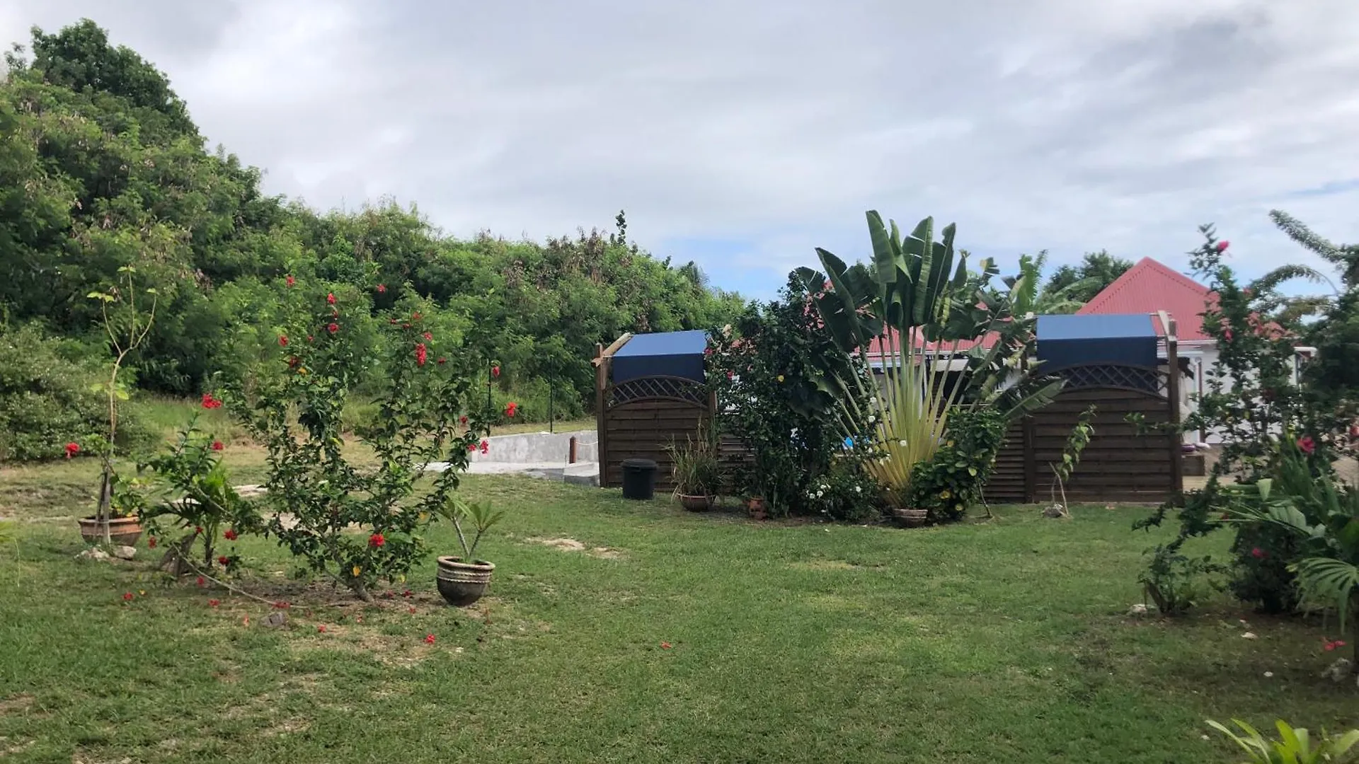 Aichi'S Lodges -Gites Capesterre